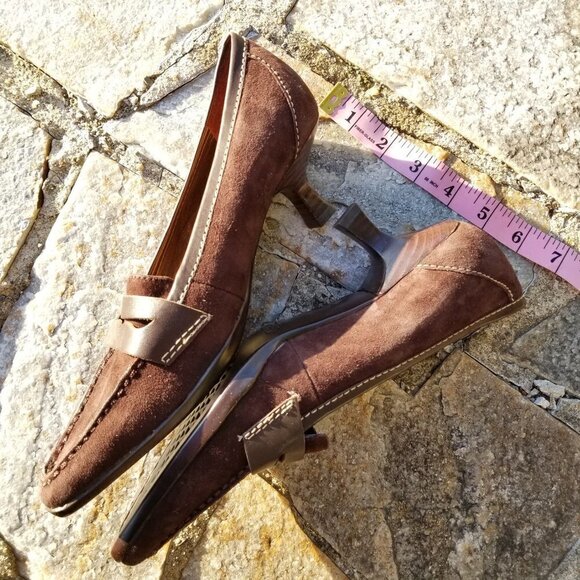 NEW Aerosoles Sleekend Suede Loafer Pumps Heels - Picture 8 of 13